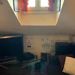 City Center Milanese Cosy Retreat