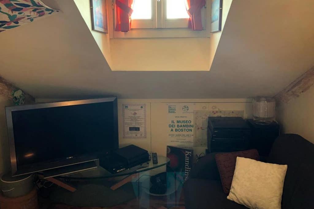 City Center Milanese Cosy Retreat